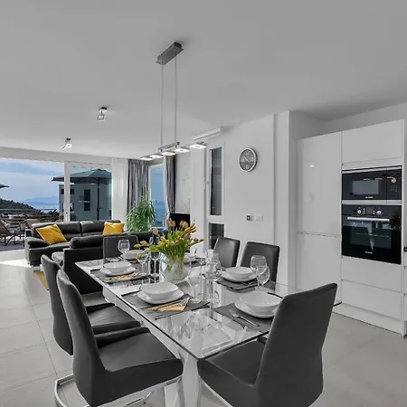 Oscar Holiday home *