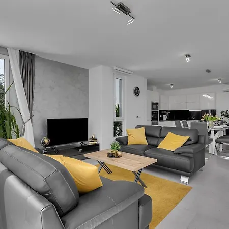 Holiday home Oscar *