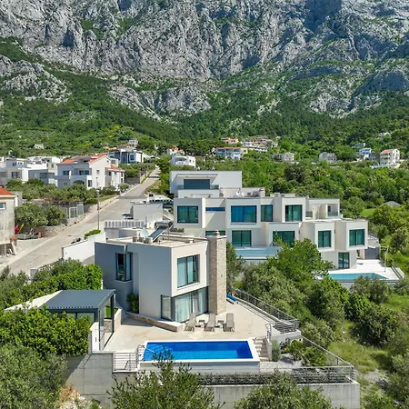 Oscar Holiday home *